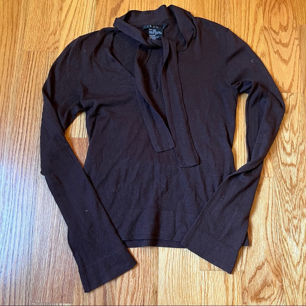 Theory brown wool tie neck top size medium